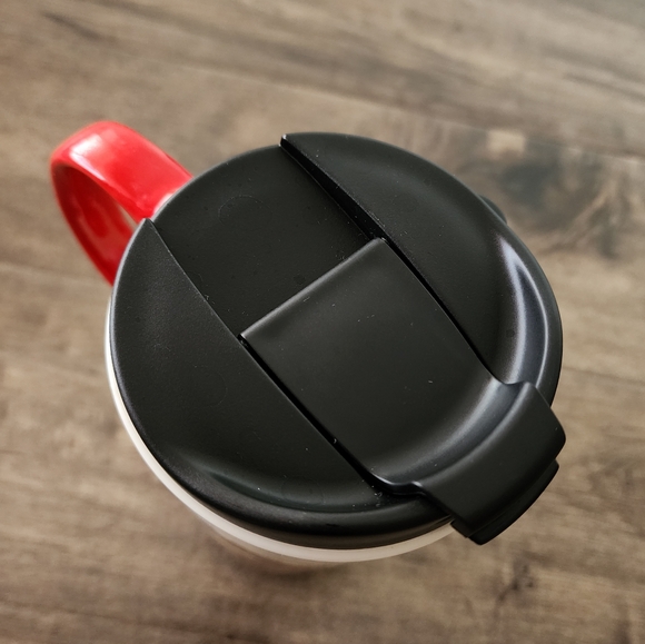 Cypress Holiday Winter Squirrel Ceramic 17.5 fl oz Travel Cup - Picture 12 of 15